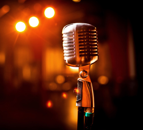 ir a Concurso de cantar y bailar para empresas 