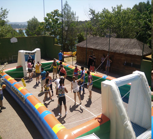 ir a Futbolin humano, actividades de teambuilding