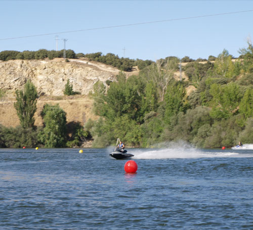 Alquiler de motos de agua, Madrid