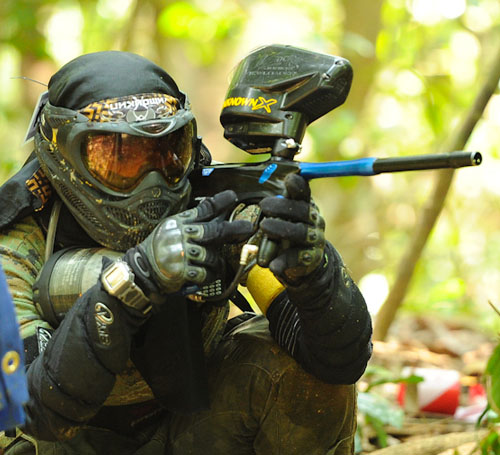 ir a Paintball táctico para empresas