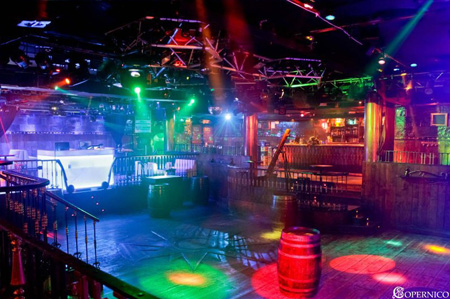 Sala de fiestas y eventos, Cats